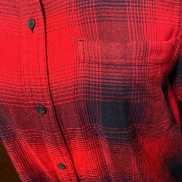 Madewell Classic Plaid Long Sleeve Flannel - Picture 3 of 6